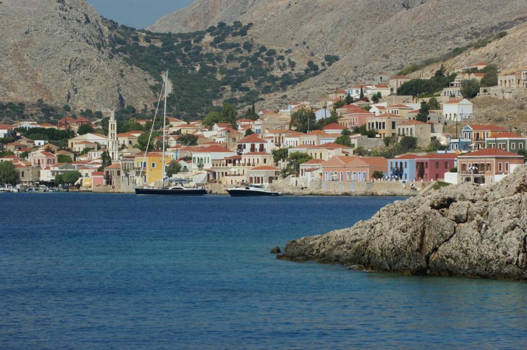 Villa Amalia Chalki Town Exterior photo